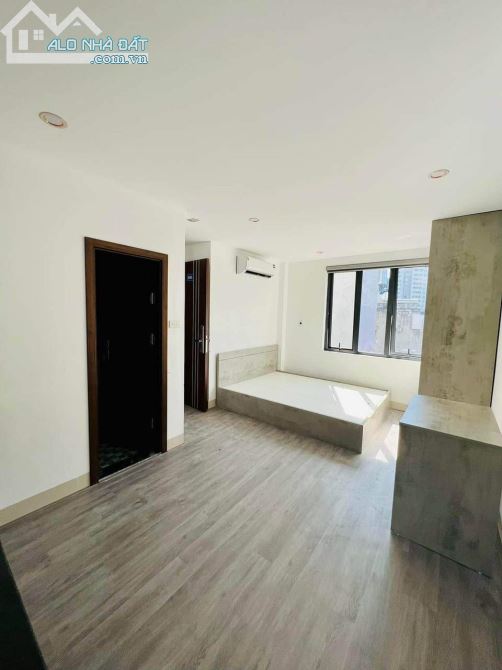 Bán toà nhà Apartment Nhân Hoà 90mx8T lô góc siêu đẹp 22P