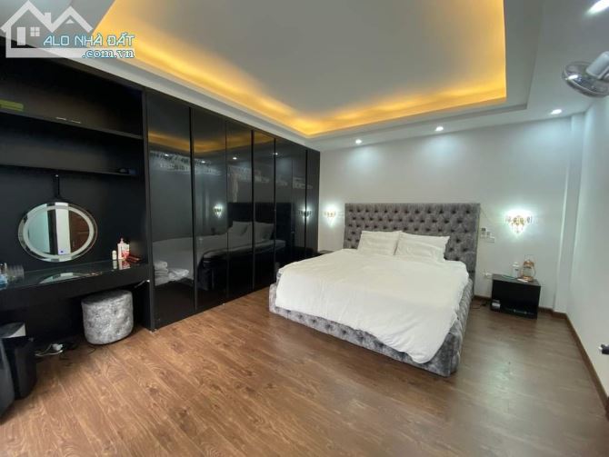 Bán nhà ngõ 461 Minh Khai, đối diện Times city 5 tầng dt 40m2 MT5m nhỉnh 5 tỷ - 3