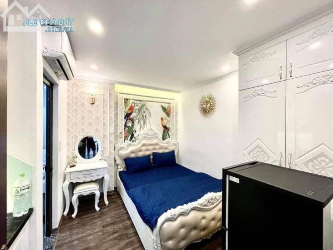 Bán nhà phố Nguyên Hồng, Đống Đa. Dt 84 m2, xây 8 tầng thang máy, MT 7m. Giá 28.6 tỷ. - 3