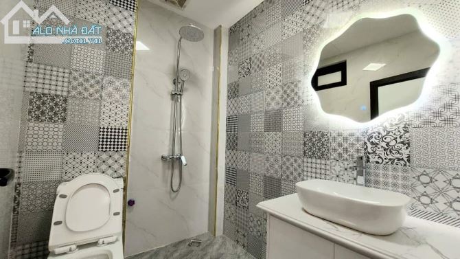 🏢🚵BÁN NHÀ LĨNH NAM 34M* 5T* MT3,8M, THANG MÁY, LÔ GÓC FULL ĐỒ CƠ BẢN - NHÀ ĐẸP, GARA. 〽️ - 5