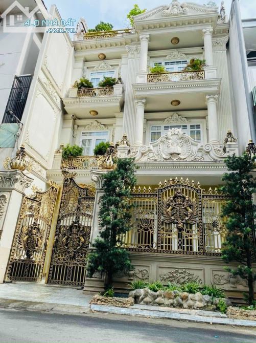 Biệt thự 43R Hồ Văn Huê, P9, Phú Nhuận; DT: 7x17m, 3 lầu đẹp, Giá 32.8 tỷ thương lượng