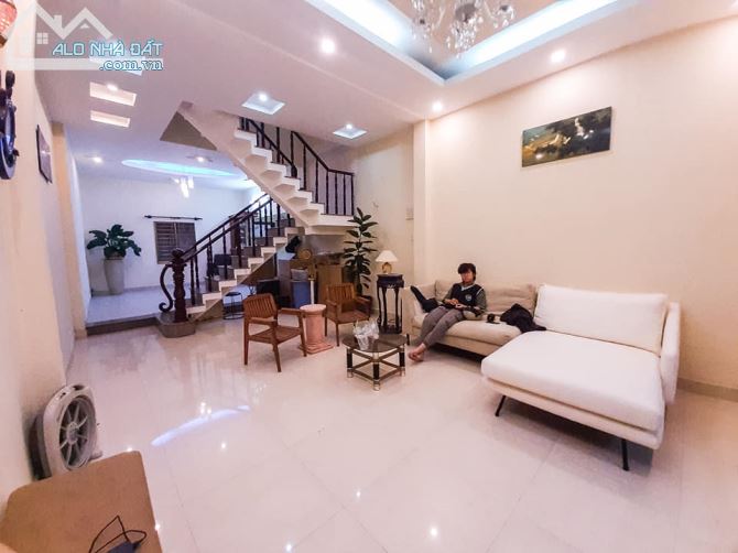 Nhà 3 lầu hẻm xe hơi Xô Viết Nghệ Tĩnh, P.17, Bình Thạnh, 95m2. Giá 12.5 Tỷ - 1