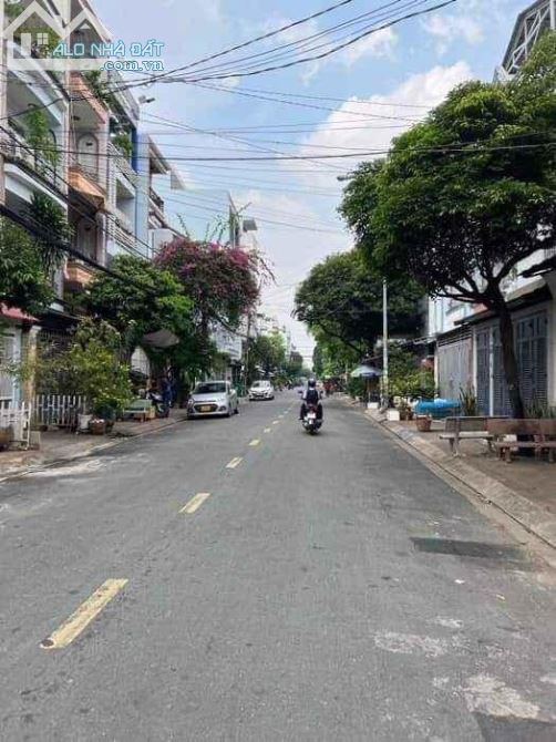 Cần bán gấp khách sạn mặt đường 494  Q9, 110m2, 4 tầng 17,5TY. - 5