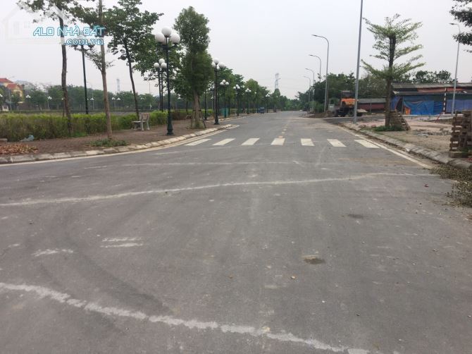 BÁN ĐẤT ĐẤU GIÁ X6 HÀ LỖ LIÊN HÀ ĐÔNG ANH VIEW CÔNG VIÊN - 4