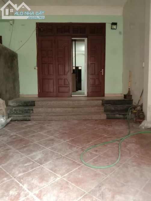 BÁN NHÀ PHỐ NGỌC THUỴ LONG BIÊN 100M4T5MT 14,4TỶ NGÕ RỘNG Ô TÔ VÀO NHÀ NGÕ THÔNG TỨ TUNG