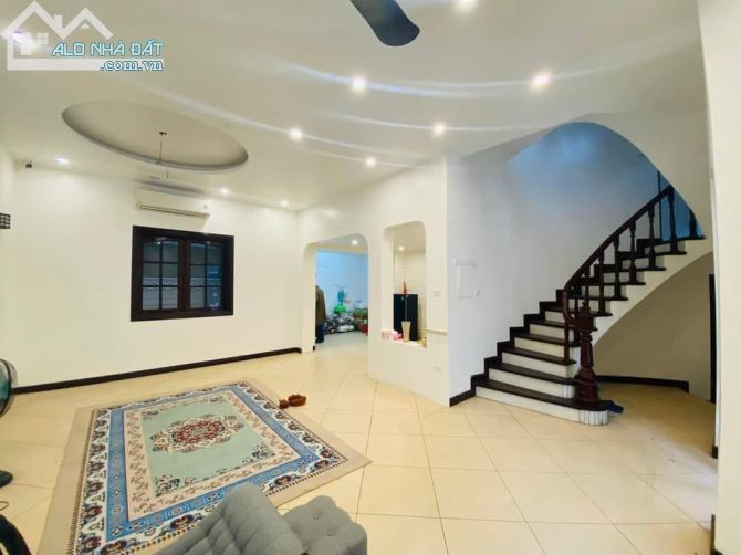 💥 Biệt thự Mặt phố Tô Ngọc Vân, Tây Hồ, Lô góc, 175m2 4T MT 15m, Chỉ 80 Tỷ 💥 - 1