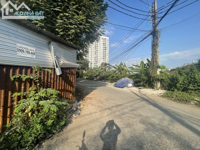 Bán Đất 12x20=240m2 góc 2 MT đường số 23 Khu Bên Sông P.Hiệp Bình Chánh-Thủ Đức. Gía 95tr - 2