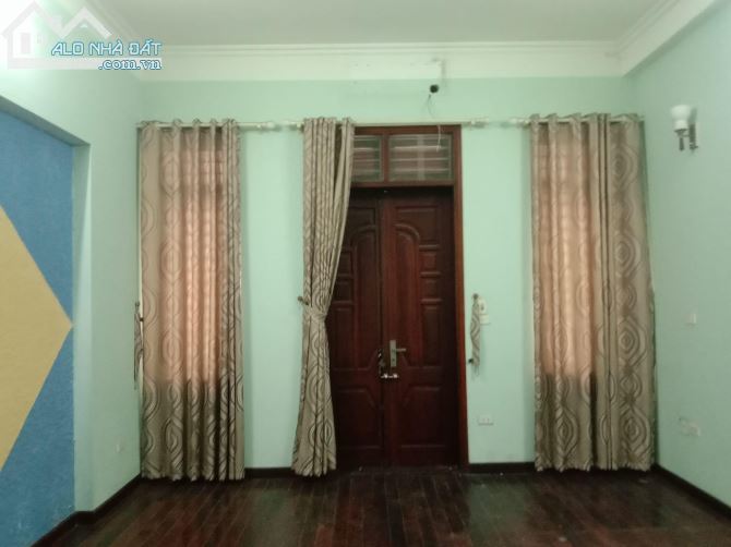 BÁN NHÀ PHỐ NGỌC THUỴ LONG BIÊN 100M4T5MT 14,4TỶ NGÕ RỘNG Ô TÔ VÀO NHÀ NGÕ THÔNG TỨ TUNG - 2