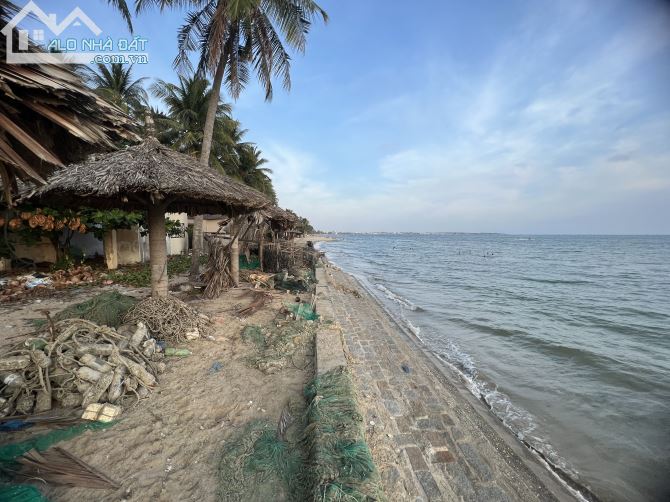 Bán 5666m2 mặt tiền Huỳnh Thúc Kháng, Hàm Tiến, Phan Thiết, mặt giáp biển 40m giá 22tr/m2 - 3