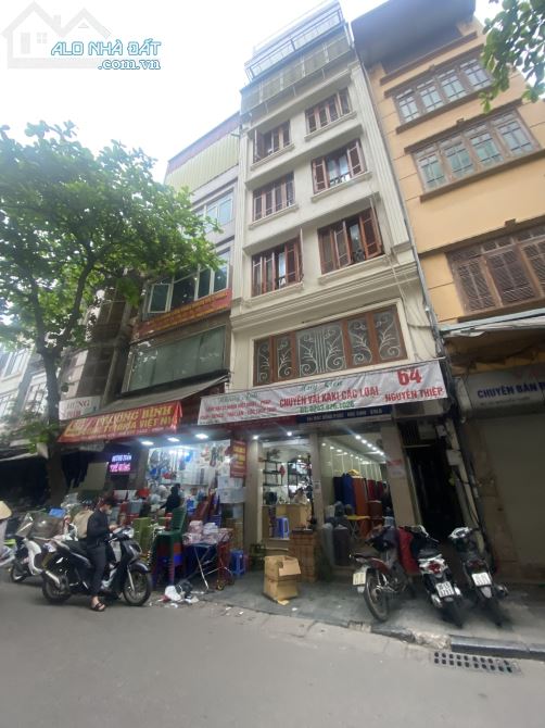 Thang máy, KDoanh Sầm Uất, Bán nhà MP Nguyễn Thiệp 8 tầng DT 82m nở hậu giá có 35 tỷ
