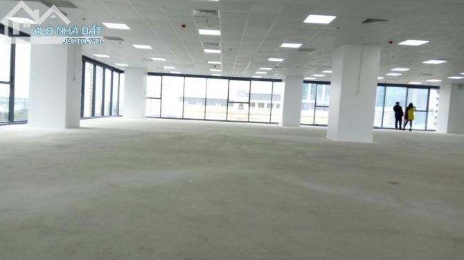 Cho thuê lẻ hoặc thuê cả tòa nhà 300m2 17 tầng, lô góc 3 mặt phố Tố Hữu, Hà Đông 90tr/th - 1