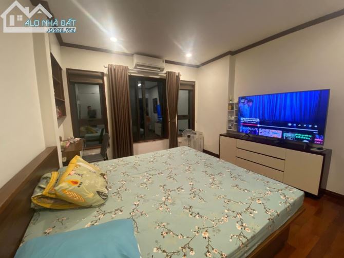 V.I.P TIỂU KHU 249A, THỤY KHUÊ, TÂY HỒ- PHÂN LÔ- VỈA HÈ- Ô TÔ: 70M X5T, MT 4,4M, GIÁ 21 TỶ - 3