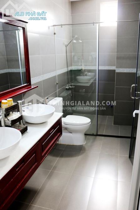 CẦN BÁN CĂN KHÁCH SẠN GÓC 2 MẶT TIỀN ĐƯỜNG PHAN CHU TRINH P2 TPVT 20x20 CÓ 40 PHÒNG 7 LẦU - 5