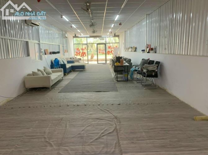 Cần bán gấp nhà Mặt đường Hoàng Hữu Nam P Tân Phú Q9.250m2 giá 31 tỷ . - 1