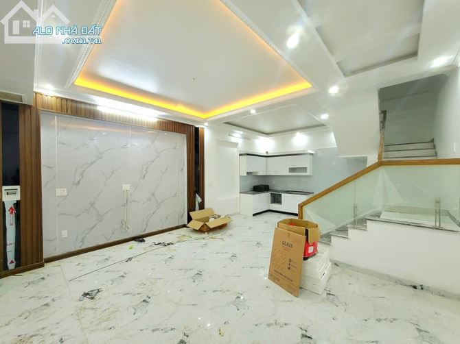 Ra mắt căn xây mới 4 tầng ngay gần Lê Hồng Phong Hải An - 1