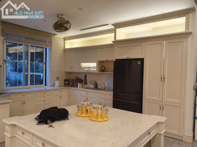 Biệt thự Vip khu đô thị Mễ Trì Hạ, nhà cực chất, 260m2 x 4T x Mt 16m, giá 55 tỷ - 1
