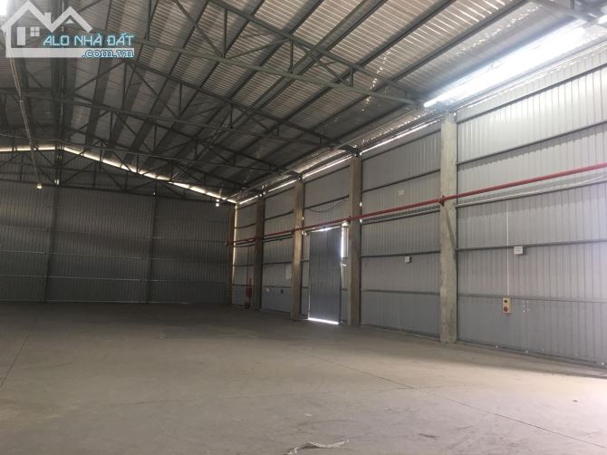 Cho thuê 1200m khu công nghiệp ngọc hồi, Hà Nội.  + DT.1200m có pccc xe công vào kho