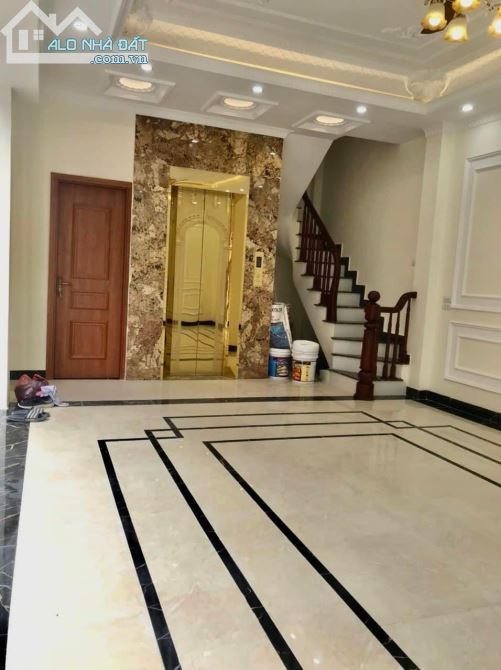BÁN NHÀ PHỐ KẺ TẠNH LONG BIÊN 63M-6T-5MT-14,5TỶ THANG MÁY NGÕ THÔNG Ô TÔ TRÁNH KINH DOANH