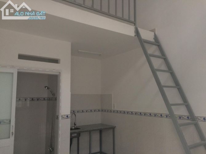 Bán Gấp gần 400 M2 Hẻm Xe Hơi Linh Chiểu Thủ Đức Giá 40tr/m2 - 1