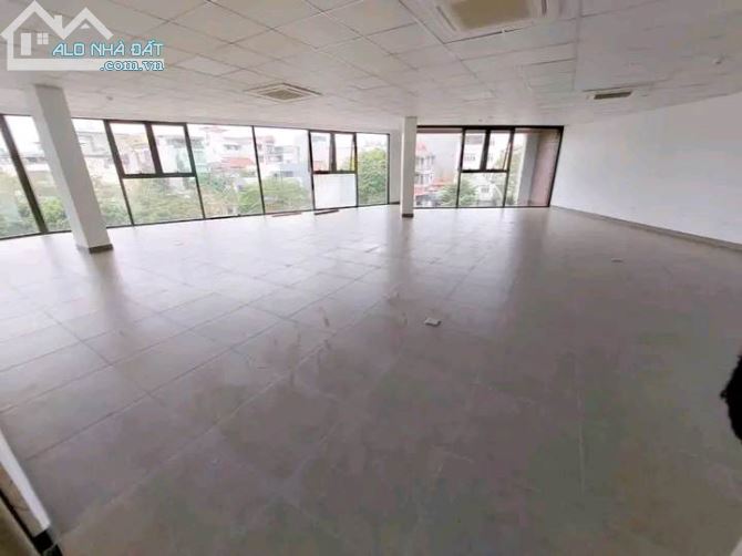 Bán tòa nhà văn phòng 230m2, 9 tầng, MT 10m, lô góc, phố Nguyễn Cảnh Dị, chỉ 84 tỷ. - 3