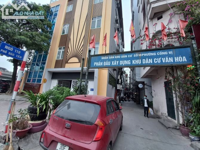 CỰC GẦN OTO DỪNG ĐỖ, DOANH PHỐ ĐÀO TẤN 50M2 MT 3.6M 5.2 TỶ