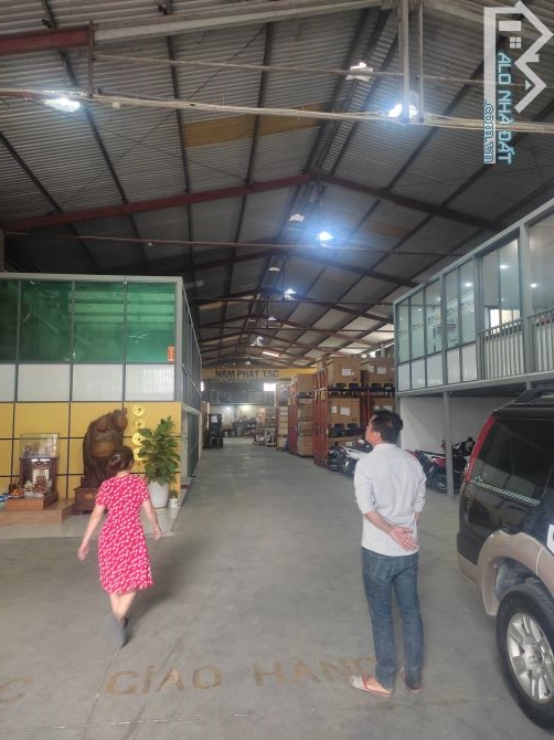 Kho xưởng 1000m2. Mặt tiền Lý Thường Kiệt. TT hocmon - 2