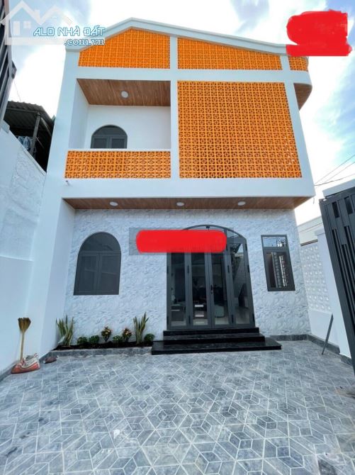 NHÀ MẶT TIỀN HẼM XE HƠI, 4 x 13M, PHAN VĂN TRỊ, P.11, BÌNH THẠNH, NHỈNH 6 TỶ, CHO THUÊ15TR