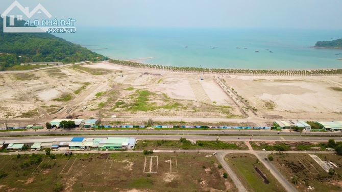 Bán đất xây khách sạn full thổ cư mặt tiền đường TL46 TP Phú Quốc