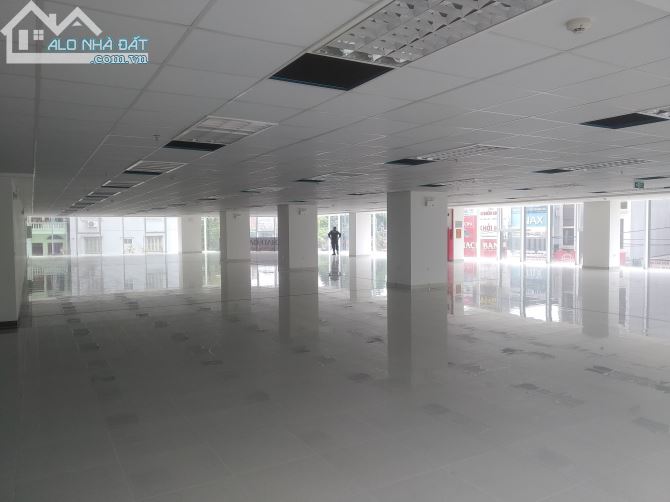 CHO THUÊ 1000M2 MBKD, SÀN VĂN PHÒNG TẠI 229 MIPEC TÂY SƠN-Q ĐỐNG ĐA - 2