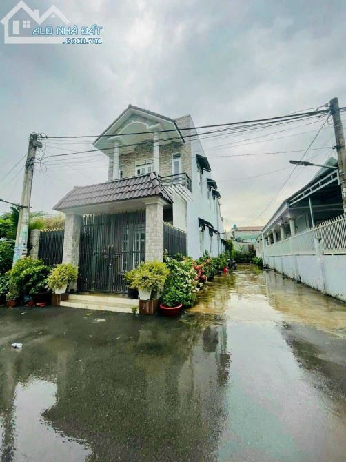 Bán nhà 1 trệt 1 lầu phường Tam Hòa,Biên Hòa,Đồng Nai,dt132m,giá 5,9 tỷ