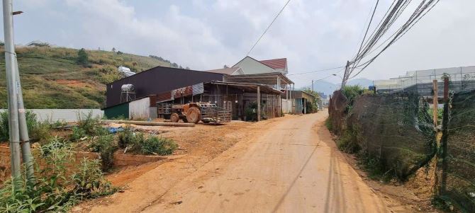 bán lô đất lạc dương ngay đường đi langbian di tân thị trấn lạc dương đà lạt - 2