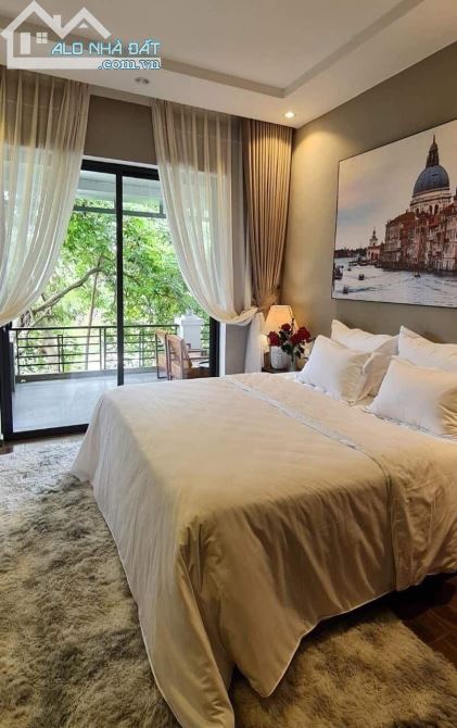 BÁN VILLA 2 MẶT TIỀN, GIÁP SÔNG SIÊU ĐẸP - HƯƠNG VINH – 6,x tỷ.LH 0967_139_891 - 3