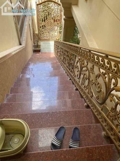 Nhà lô góc  Văn Khê 228m  5 tầng mt30m thang máy, ở KD đẳng cấp đại gia - 1