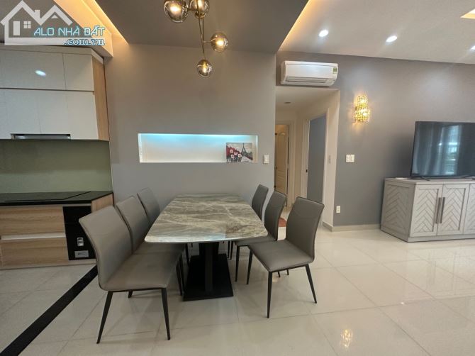 Cho thuê cư Riverside Residence, PMH, Q7, nhà đẹp 2PN lầu cao, full nội thất mới 100%. - 2