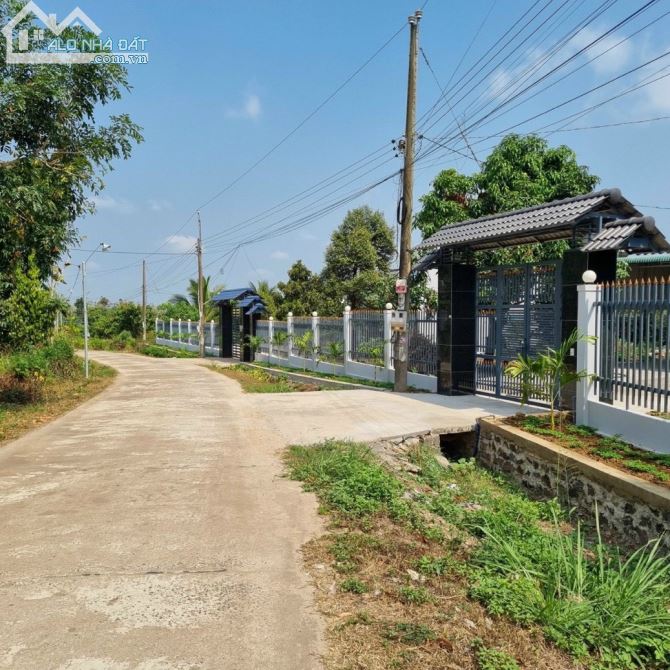 LÔ ĐẤT ĐẸP 48MX42M (1910M2) KHU DÂN CƯ GẦN CHỢ TRƯỜNG HỌC SÔNG ĐỒNG NAI CHỈ 1TY2 - 1