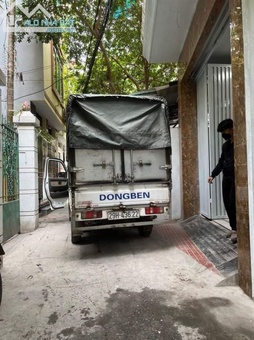 Bán Nhà Phố Nghĩa Đô 75m2. Phân lô oto đỗ cửa kinh doanh 2 thoáng 2 mặt ngõ