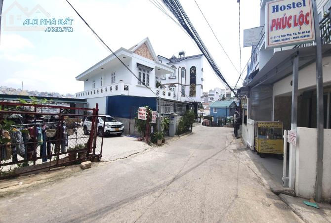 BÁN LÔ ĐẤT VIEW ĐẸP NỞ HẬU ĐƯỜNG TRẦN PHÚ P3 ĐÀ LẠT 193m2 NGANG 7,8m - 1