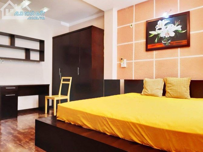 Hẻm XE HƠI CỬU LONG P2 TÂN BÌNH 122M2 -4 TẦNG - 8PN 16 TỈ TL - 2