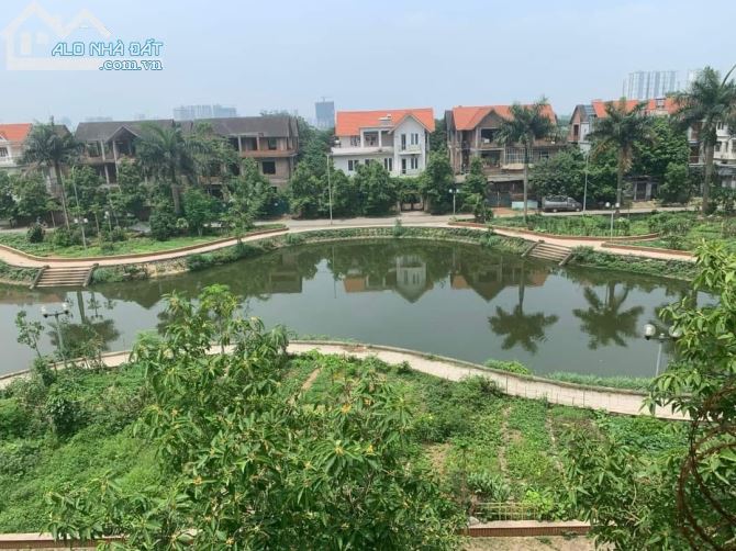 Cầu Bươu 121m 5t mt8,2m  an sinh,KD VP đỉnh, kv đang tăng giá tùng ngày 25,5tỷ