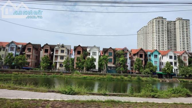 Cầu Bươu 121m 5t mt8,2m  an sinh,KD VP đỉnh, kv đang tăng giá tùng ngày 25,5tỷ - 1