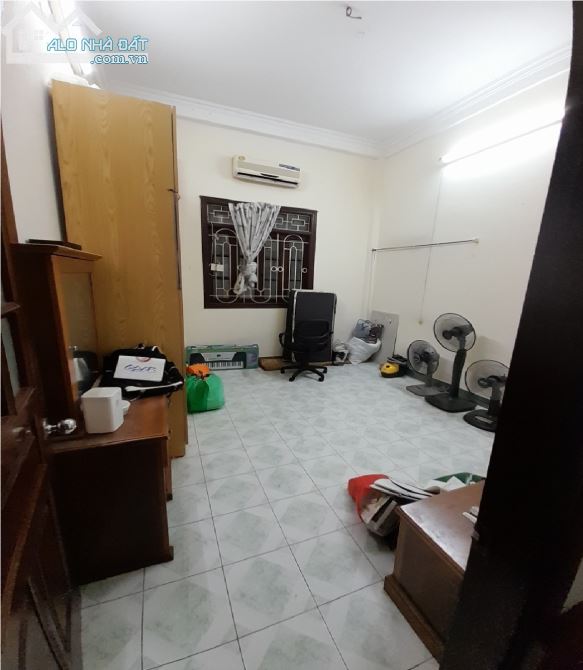Nhà ngõ 2 phố Phạm Tuấn Tài. Diện tích 55m2 x 4 tầng, ngõ rộng ô tô đi lại, gần mặt phố - 5