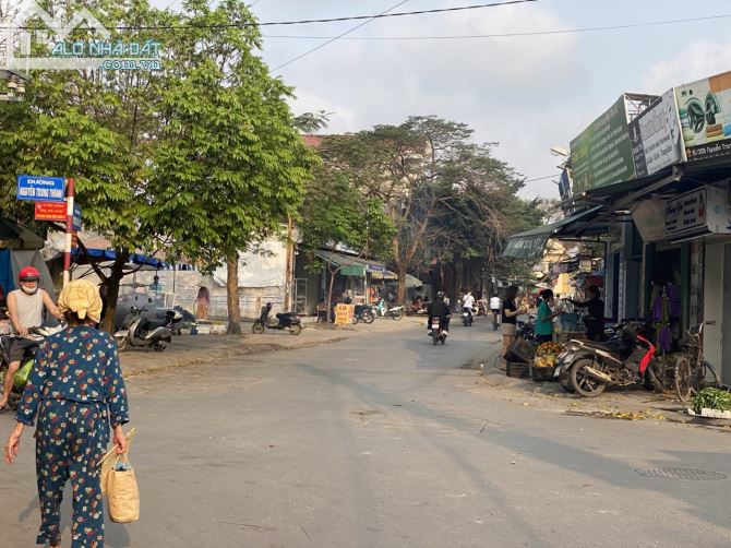 Bán nhà mặt đường Nguyễn Trung Thành tại Hùng Vương Hồng Bàng - 2