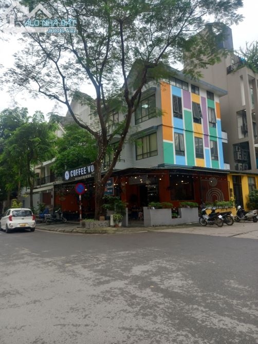 Bán biệt thự Lô Góc phố Hàm Nghi, KĐT Mỹ Đình 1,lô góc 2 mặt tiền, diện tích 150m2, 4 tầng - 4
