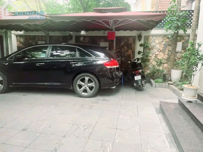 Bán gấp biệt thự tại Công viên Cầu Giấy 225m2, 4 tầng, chỉ 54 tỷ. - 4