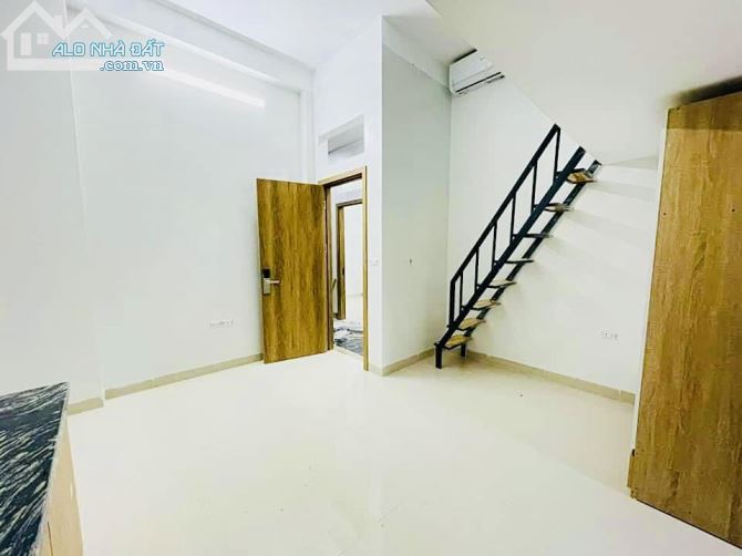THÁI THỊNH TRUNG TÂM ĐỐNG ĐA - 144M2 8 TẦNG, DOANH THU 180TR/ THÁNG - Ô TÔ ĐỖ CỬA. HIẾM. - 3