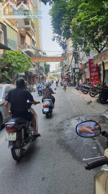 Bán nhà MP quận Hoàn Kiếm100m x5T MT 7.1m chỉ 25 tỷ kd đỉnh vỉa hè rộng vài bước ra hồGươm