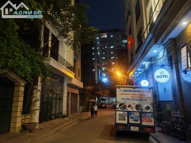 💥 Phân lô Ô tô tránh Trung Kính đôi, Vỉa hè, KD đỉnh, 101m2 4T MT 5.7m 💥