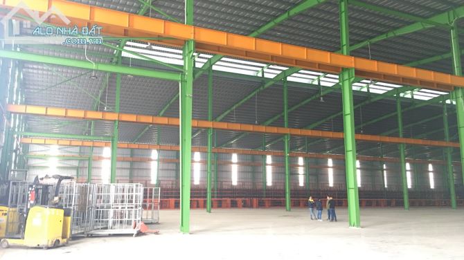 Cho thuê dãy nhà kho xưởng 5000m2 - 10,000m2 tại ngay TT Đông Anh, hệ thống PCCC đầy đủ