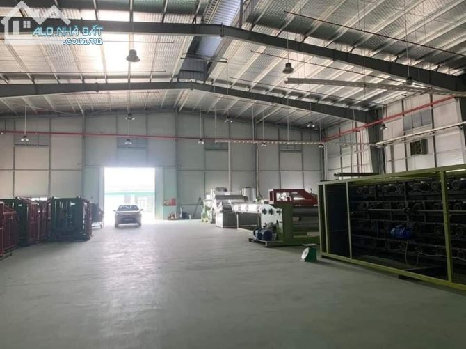 Cho thuê 2500m2 nhà xưởng có PCCC tự động gần KCN phố nối A