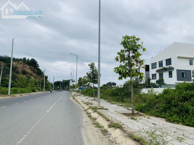 🍄 Bán Lô kề góc để xây ở biệt thự tại KĐT Ven Sông Tắc - River Park 300m2 - 2